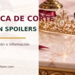 Cartas, balanza, corona y piezas de ajedrez para una guía sin spoilers sobre política de corte.